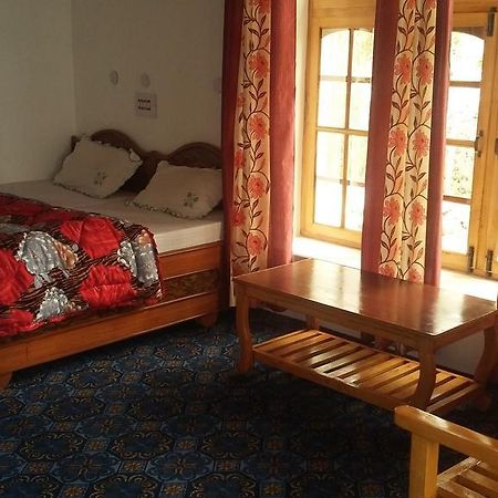 Ldumra Oasis Hotel Hundar Eksteriør billede
